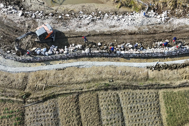 水利设施 水渠 春耕 农田 农业 农田灌溉