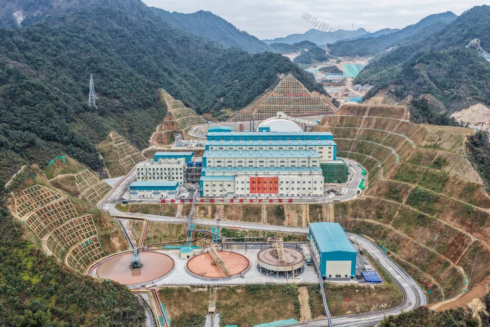 湖南道县：百亿锂矿项目投产