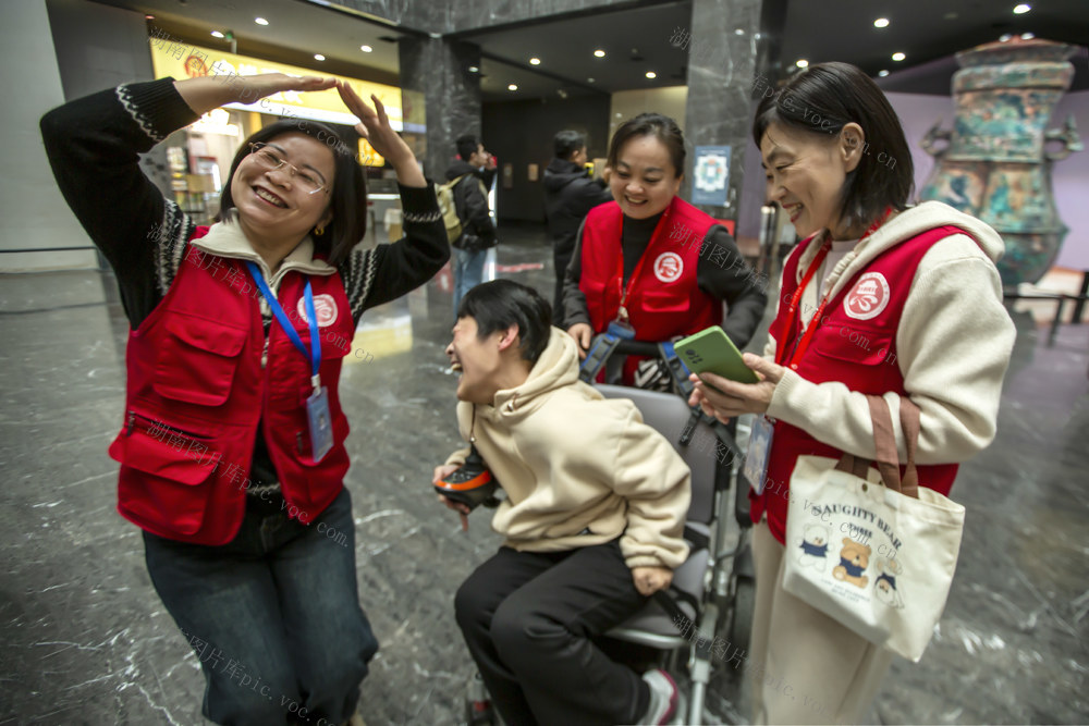 中国文字博物馆 无障碍设施 残障朋友 体验活动 志愿者 讲解员 甲骨文 魅力