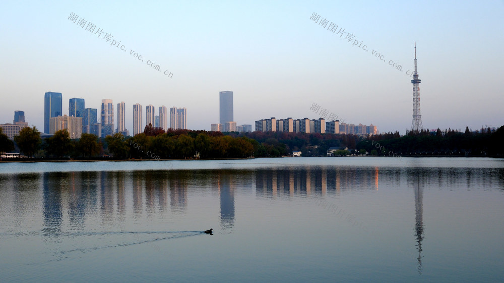 烈士公园五彩缤纷