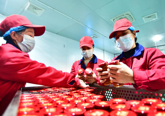 嘉禾：辣制食品生产忙