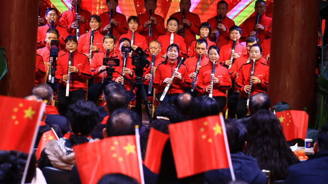 红歌联奏  传承红色记忆