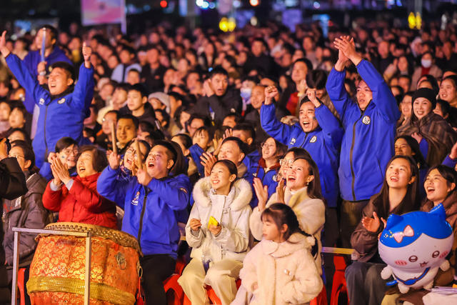 体育 湘超 决赛 直播 观众