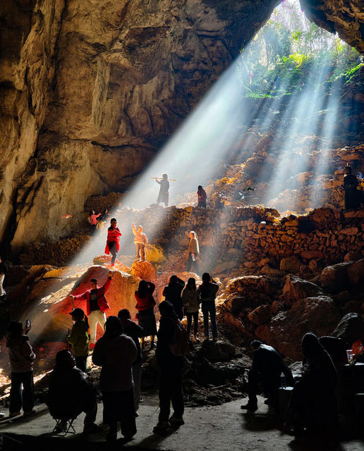 文旅  溶洞  卡斯特  丁达尔光  怀化