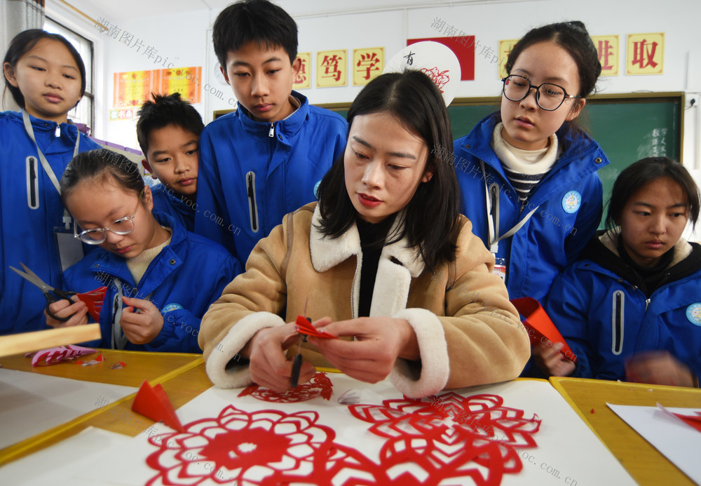 嘉禾：非遗进校园  文化迎新年