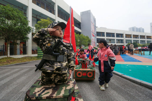 湖南，龙山，幼儿园，萌娃，国防，教育，强军梦，元旦节