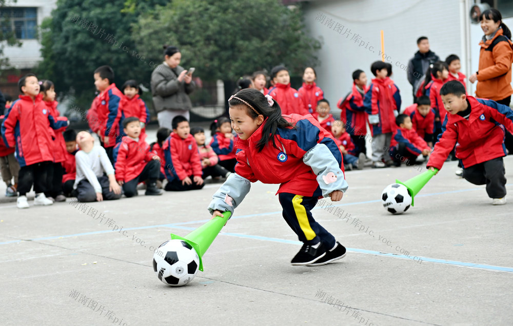 运动 活动 学校 学生 迎新年 趣味 运动会 教育 体能 喜气 元旦