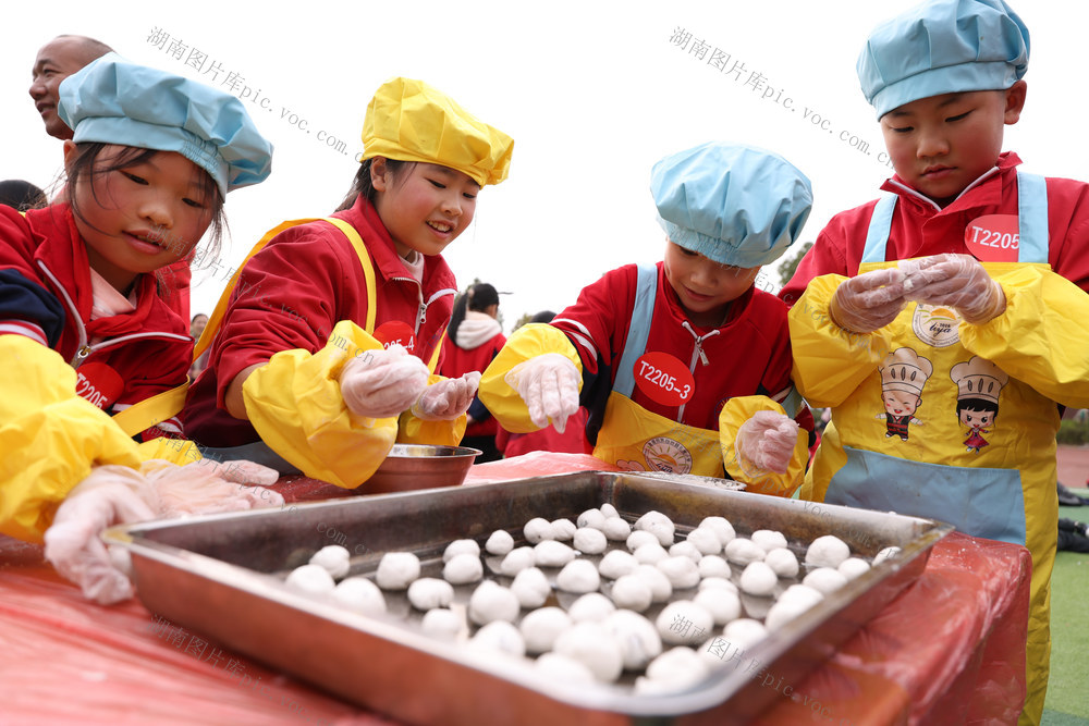 劳动教育  迎新年  