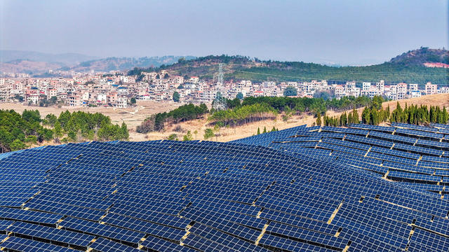 绿色  光伏  新能源  画卷