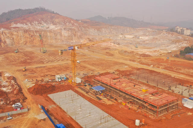 工地 冷链物流 智慧城 建设 施工 工人