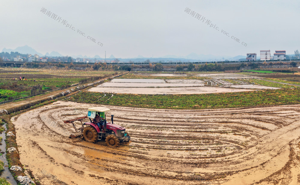 蓝山：冬耕农忙