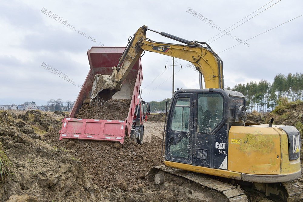 江永县  农业农村  严冬时节  农田改造  