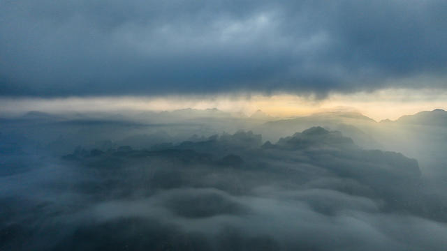 张家界 武陵源 张家界国家森林公园 黄石寨 平流雾