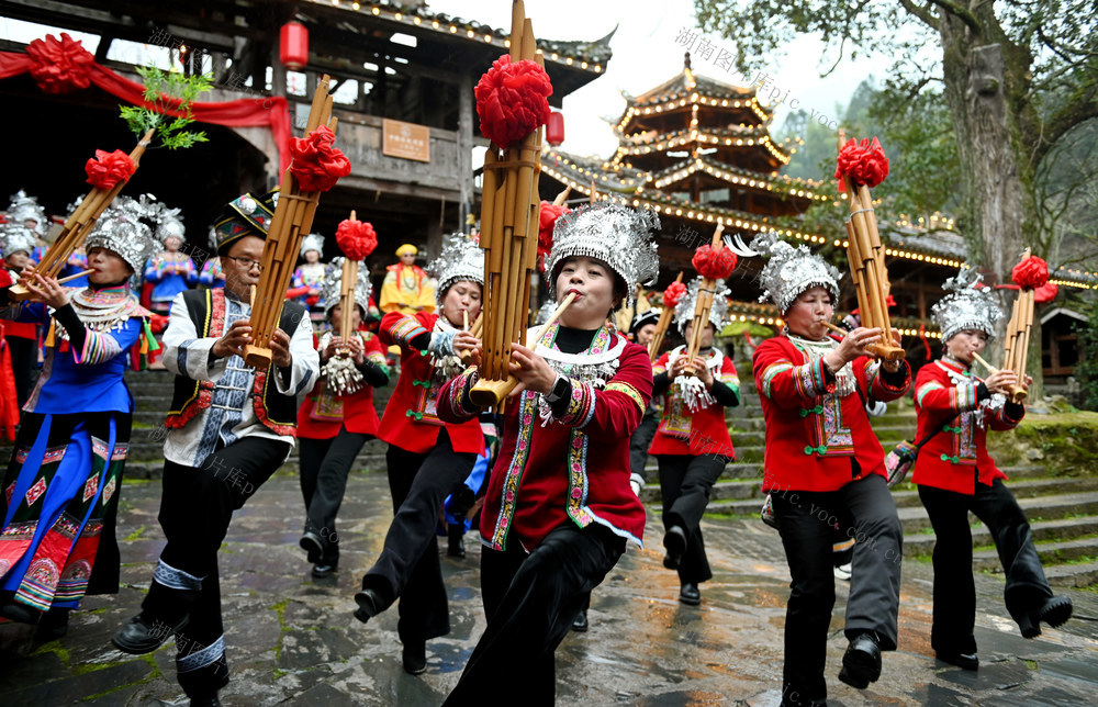 过侗年 侗族 传统节日 民俗 吹芦笙 少数民族 传统 村民 侗寨 节庆 游客