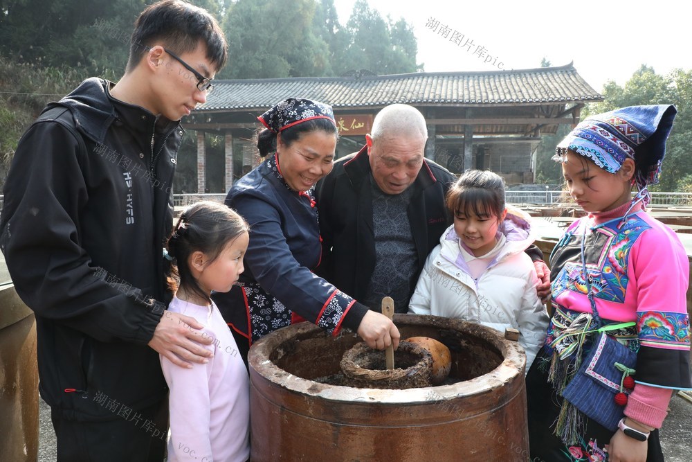   学非遗      度寒假