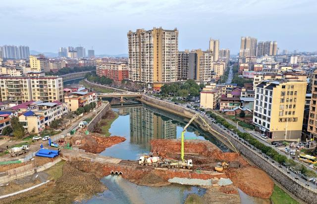 民生  工程  施工