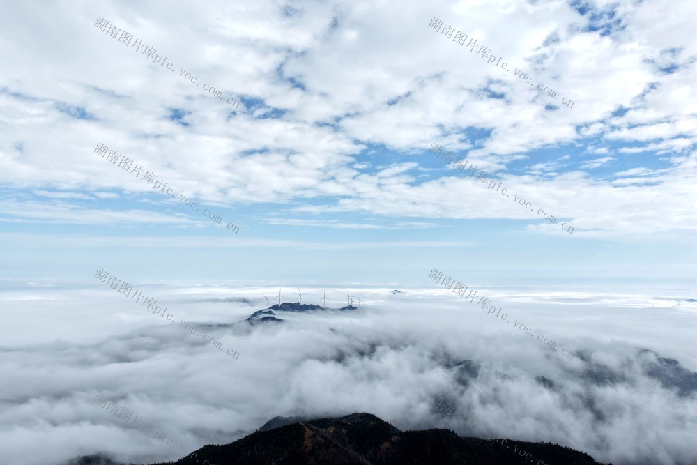 阳明山云海翻涌 蔚为壮观