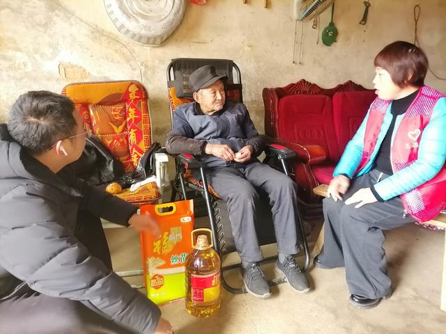 资兴  迎新春 送温暖