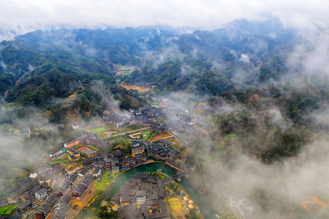 乡村 和美乡村 雾 侗寨 传统村落