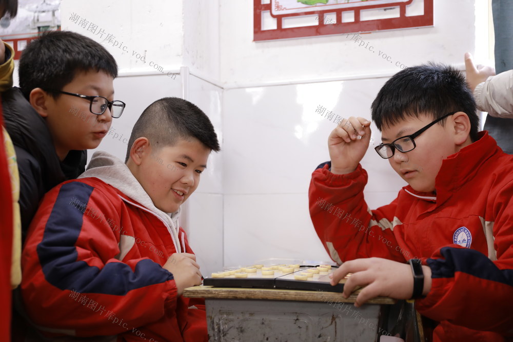 “对弈” 大课间  纯真快乐 童年