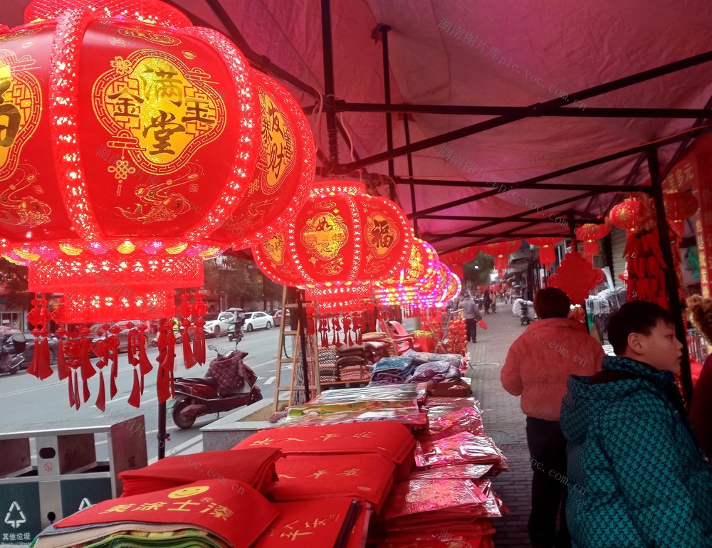 气氛  春节 渐浓