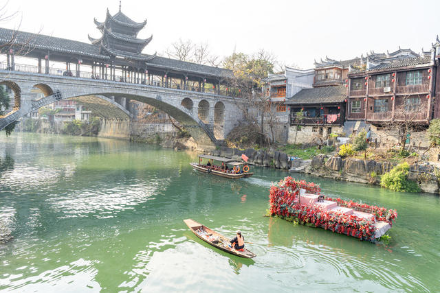 护河保洁迎新春