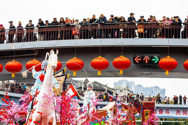 春节   乾州  春会  湘西  文化 