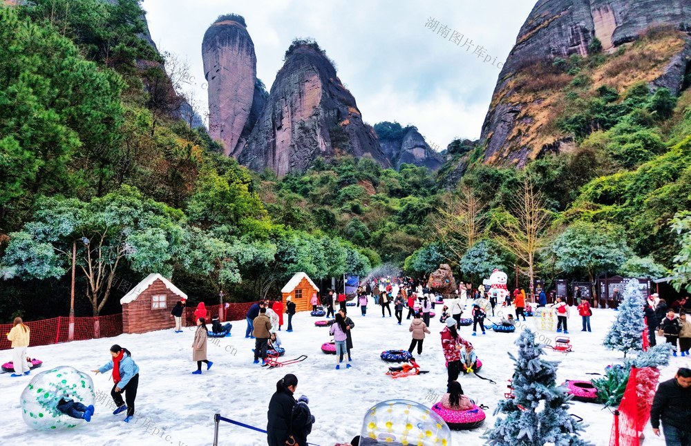 崀山  新春  浪漫雪域  人气高涨