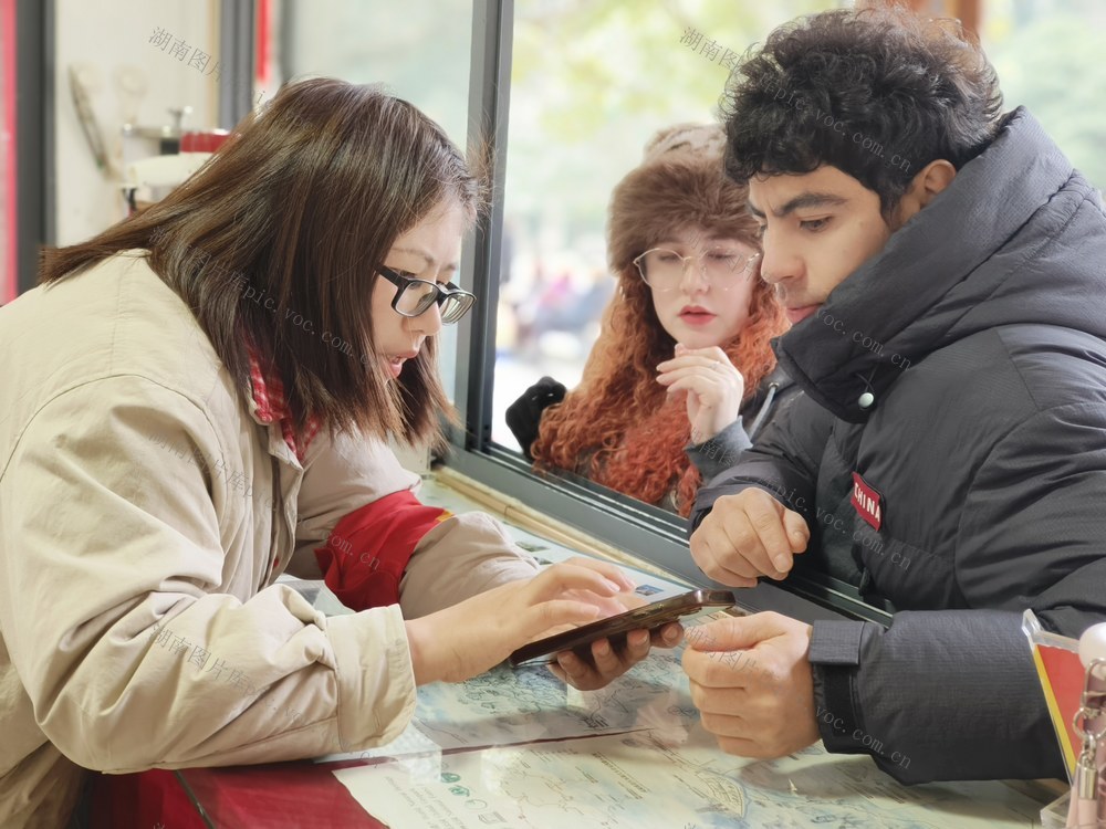 服务 游客 春节 假期 张家界