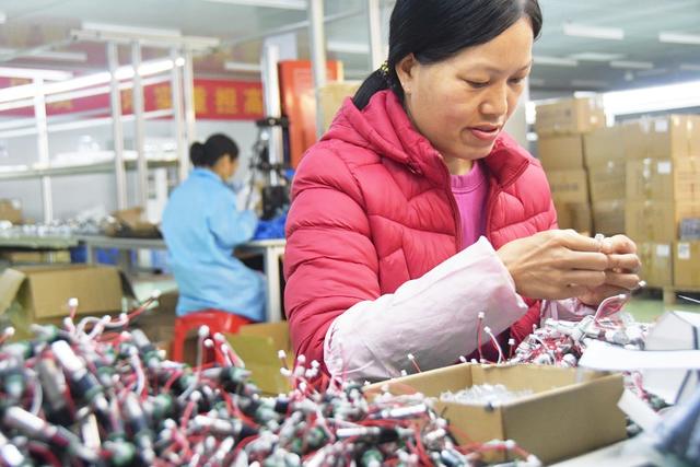 复工复产  干劲满满