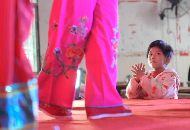 湖南道县：传统戏曲贺新春