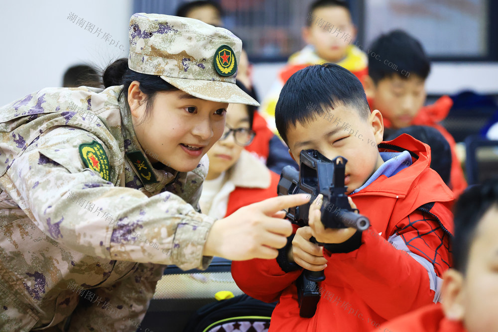 国防教育 寒假 托管 