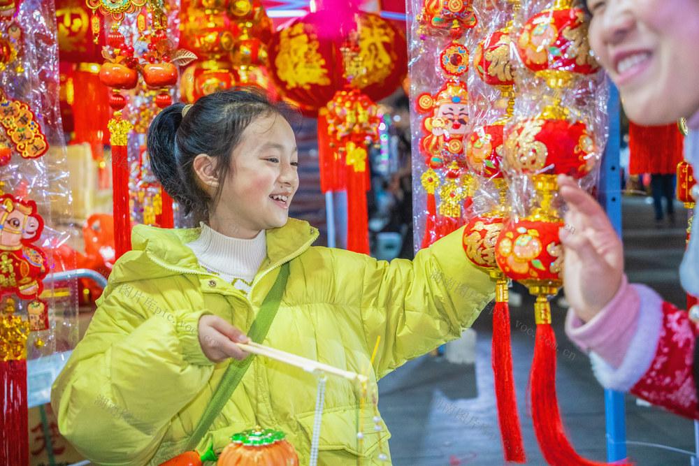年味  新春  民俗  夜经济  游玩 非遗   