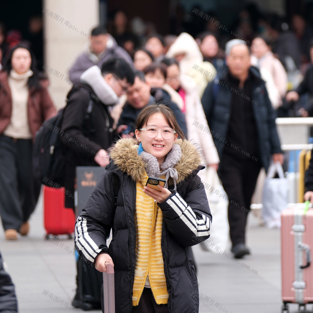 火车站，春运小高峰