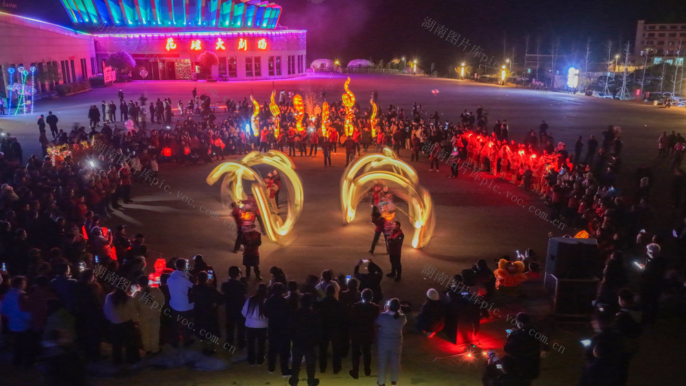 八音锣鼓 油龙 草龙 黄龙 滚龙 舞狮