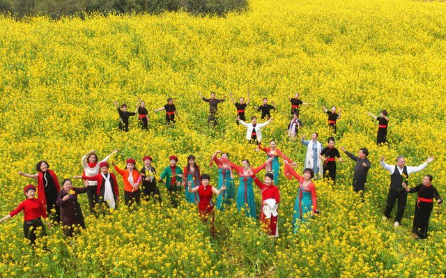 嘉禾：户外踏青迎三八