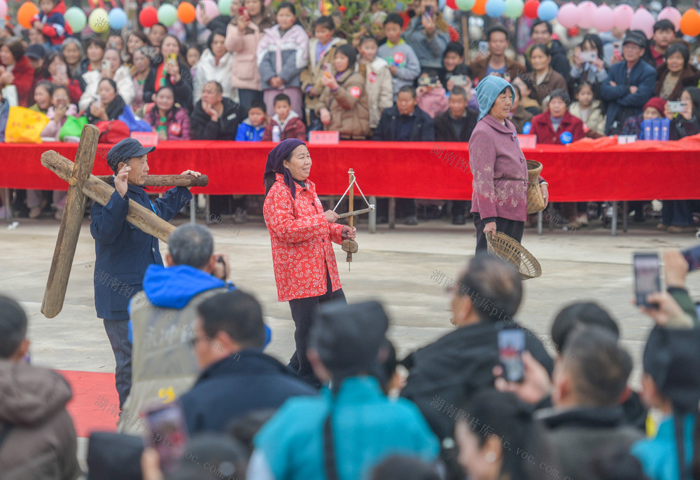 湖南道县：多彩活动庆“三八”
