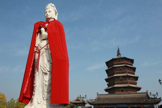塔 寺庙 佛塔 长袍（礼服） 法衣
