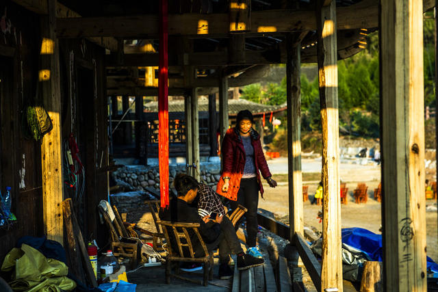 小河 船