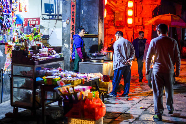 街景 街道 餐厅 杂货店 锅 夜景