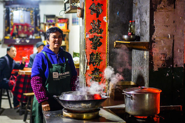 街景 街道 餐厅 杂货店 锅 夜景