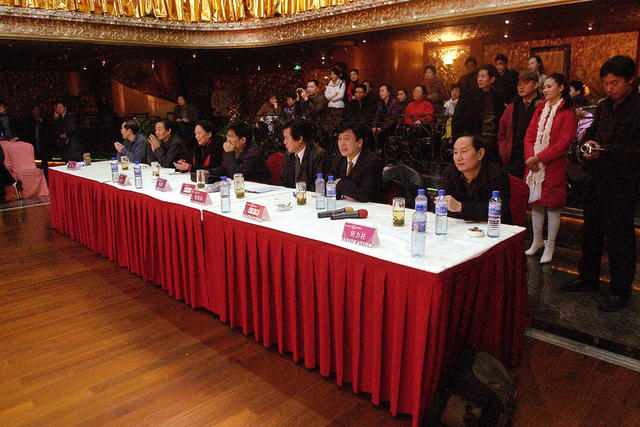 演出 美女 无边帽 饰品  室内 衣物 迷你裙