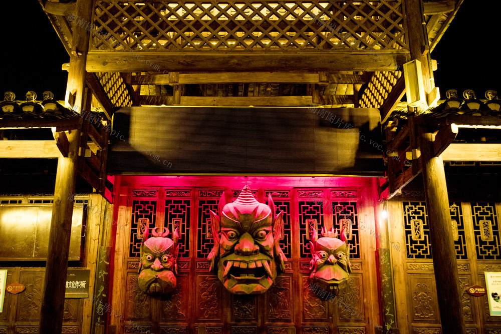 祭坛 饰品 街道 街景 夜景 庭院 书店