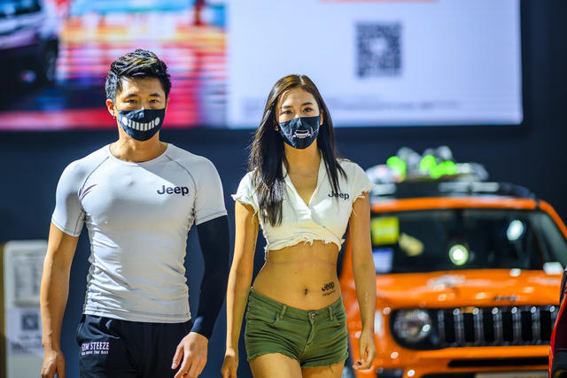 演出 豪华轿车 跑车 赛车 美女 出租车（美式） 机器 儿童 太阳镜 箱包 敞篷车 车内