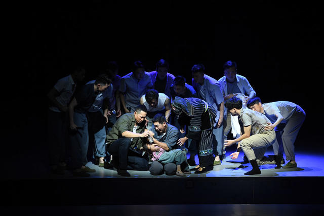 《大地颂歌》  精准扶贫   湖南  国家大剧院  北京