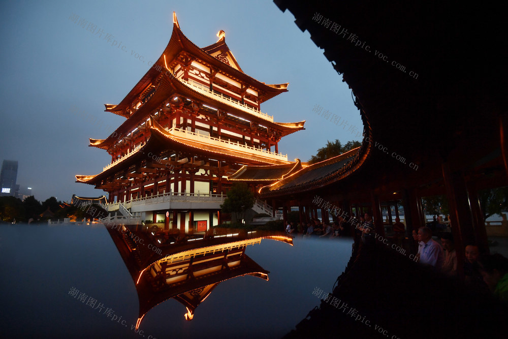 杜甫江阁  长沙  夜景