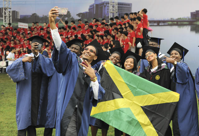 毕业典礼 学位 中南大学 合影