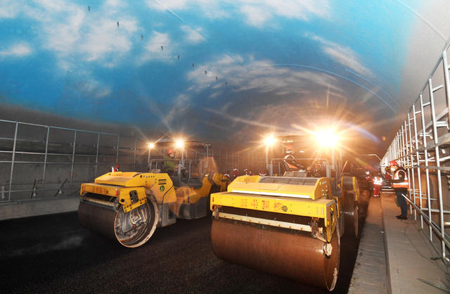 湘江新区  麓景路  隧道