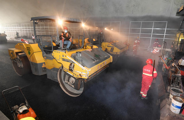 湘江新区  麓景路  隧道
