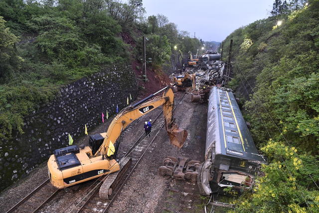 事故 京广线 拆卸车厢 普速火车 轨道 出轨 广铁 郴州